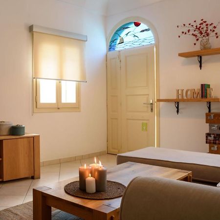 Suite Home Santorini Fira  Ngoại thất bức ảnh