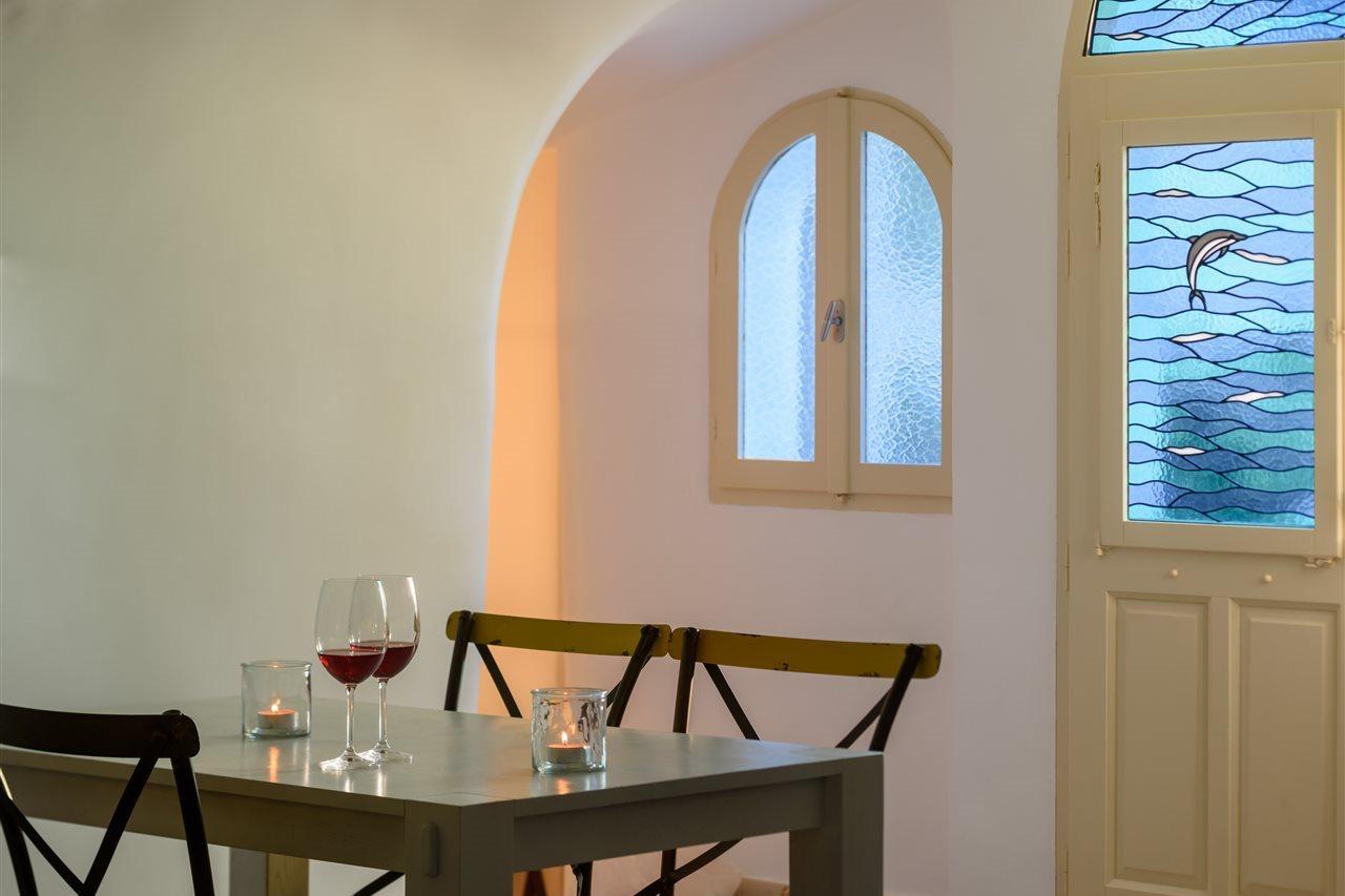 Suite Home Santorini Fira  Ngoại thất bức ảnh