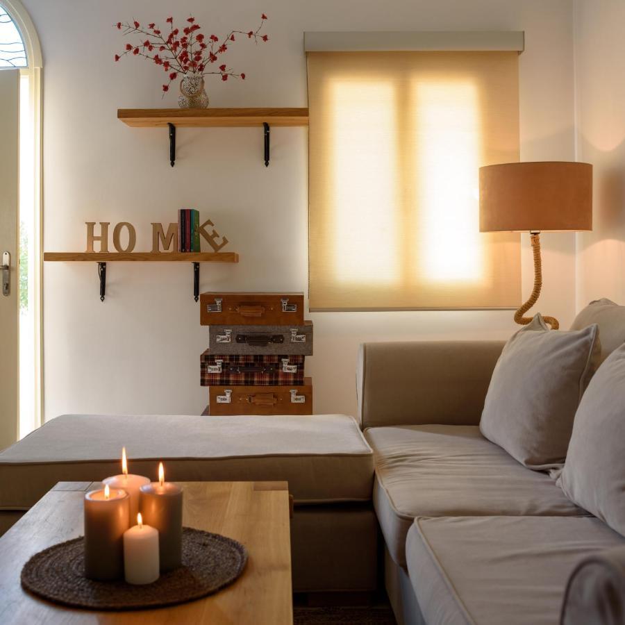 Suite Home Santorini Fira  Ngoại thất bức ảnh