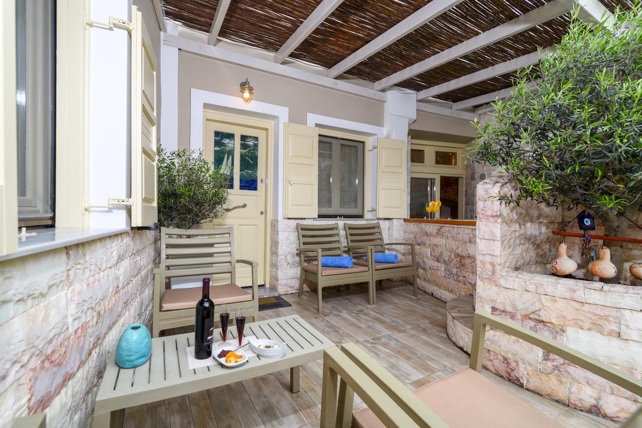 Suite Home Santorini Fira  Ngoại thất bức ảnh
