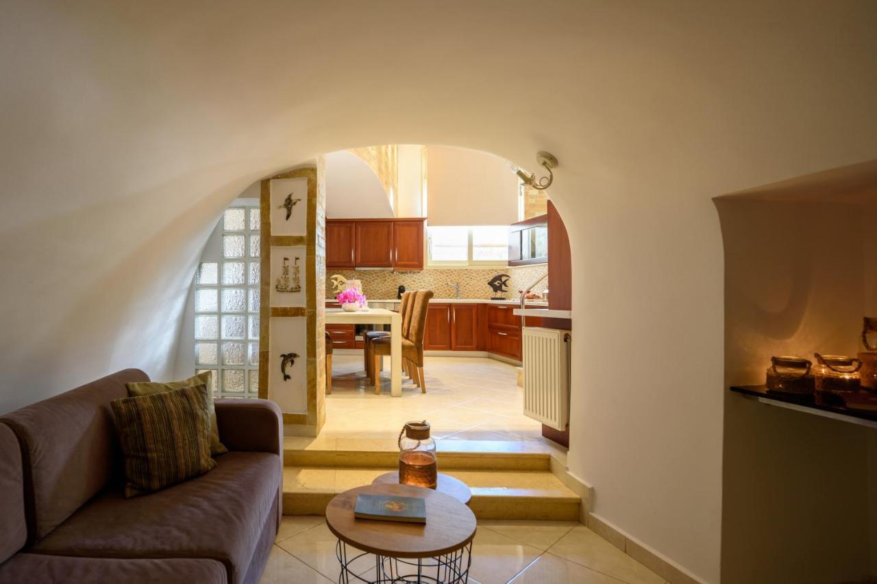 Suite Home Santorini Fira  Ngoại thất bức ảnh