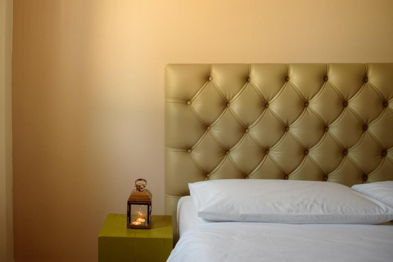 Suite Home Santorini Fira  Ngoại thất bức ảnh
